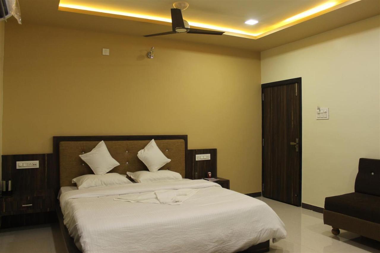 Hotel Shri Sharanam Maheshwar المظهر الخارجي الصورة