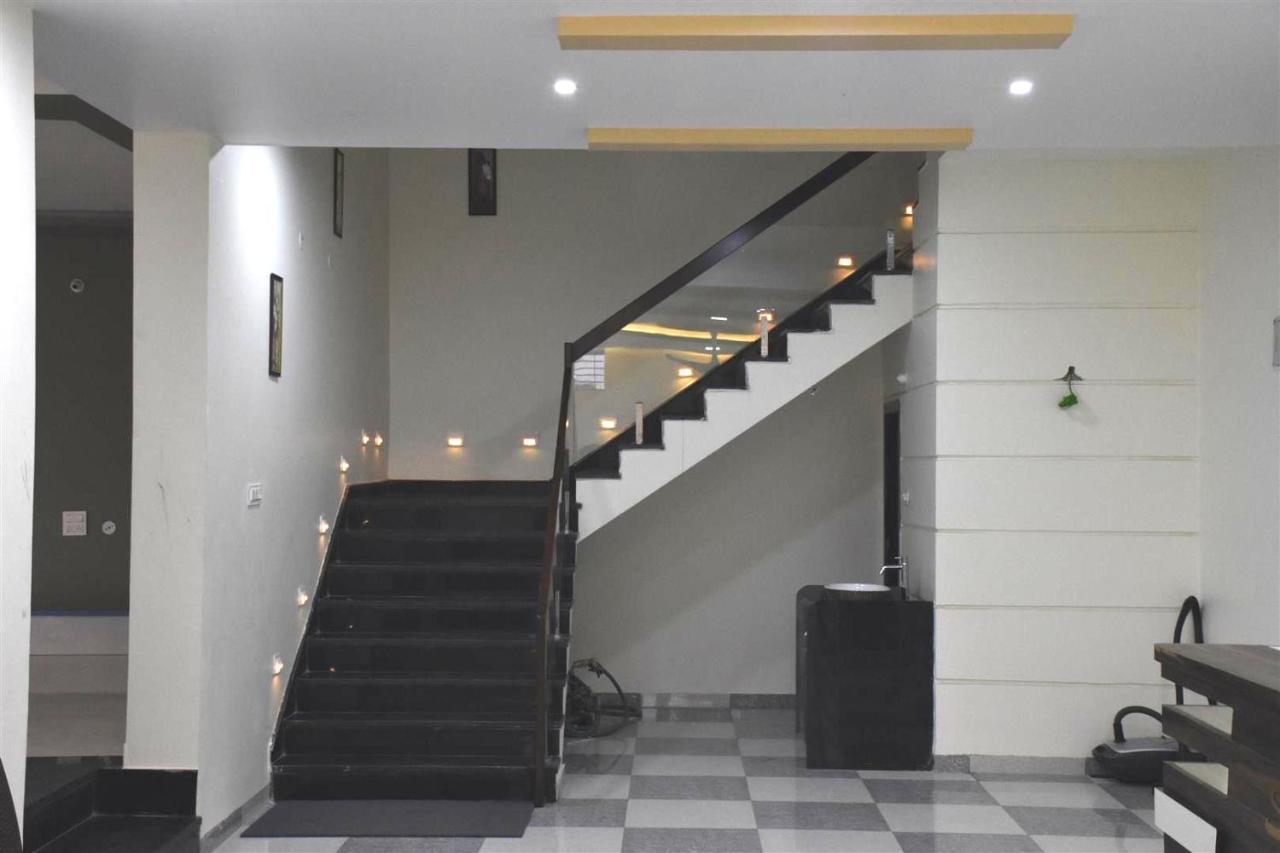 Hotel Shri Sharanam Maheshwar المظهر الخارجي الصورة